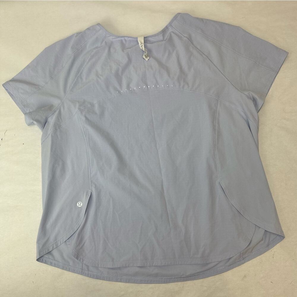 lululemon athletica Light Blue short Sleeve Tee